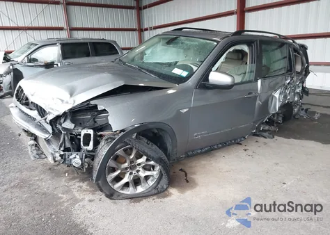 2012 BMW X5 xDrive35I/xDrive35I Premium/xDrive35I Sport Activity из США, поврежденный, VIN 5UXZV4C52CL762593